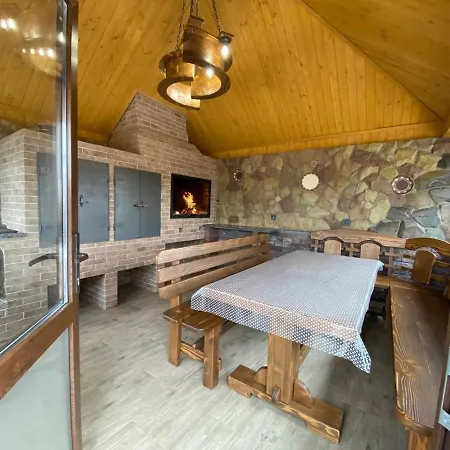 Apartment Oksun Skhidnytsia